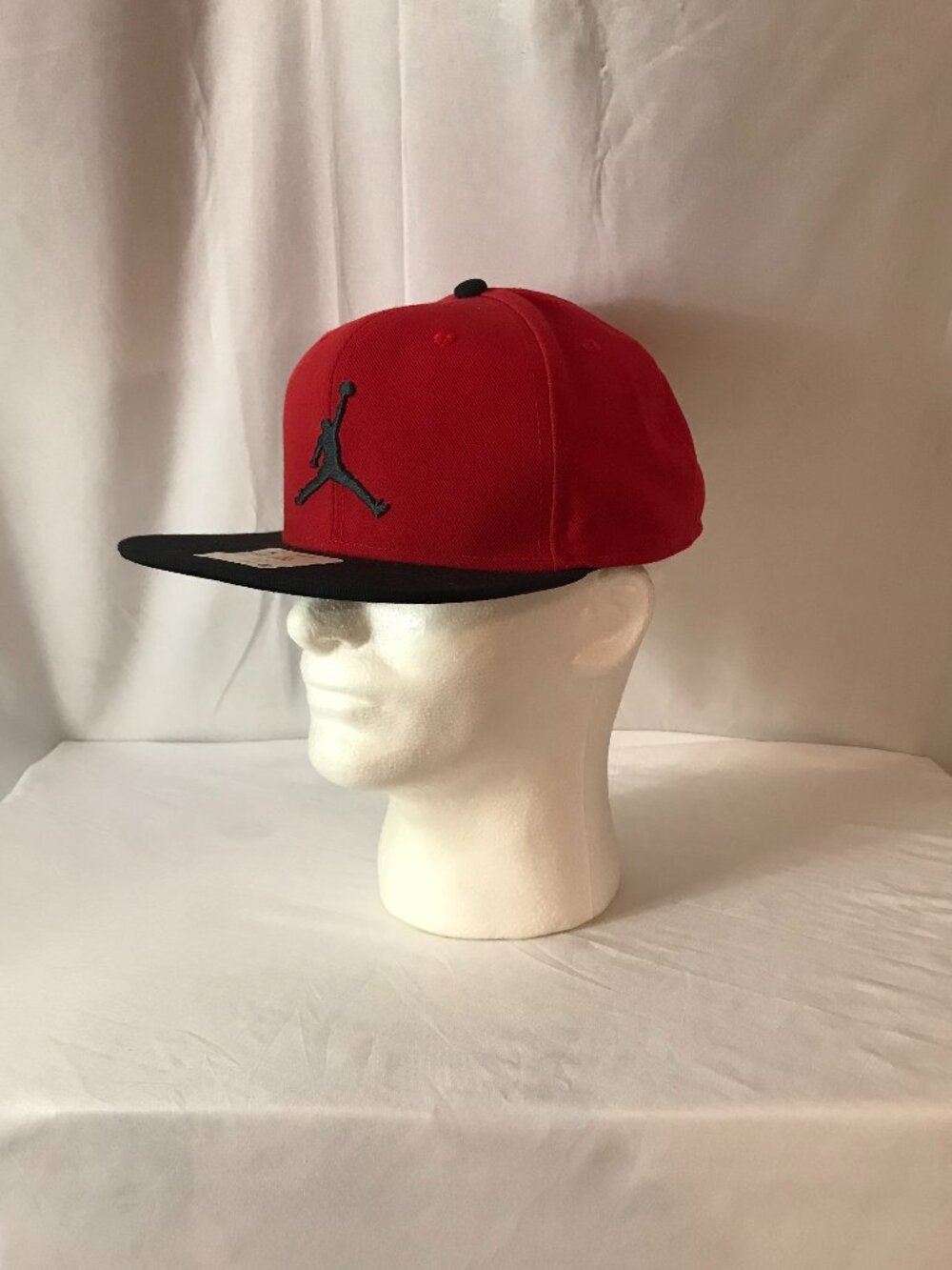 Jordan Nike PRO Two Tone Flat Bill Adjustable Back Activewear Athletic Sport Hat